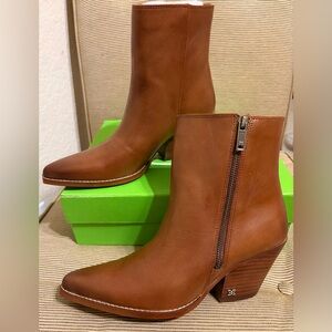 NWT Sam Edelman Jane Pointed Toe Stacked Block Heel Western Ankle Boot - Size  9